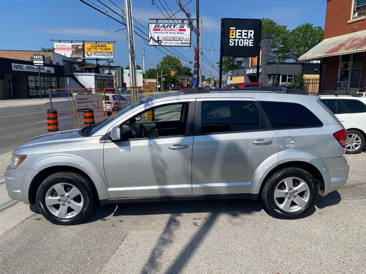 Used 2010 Dodge Journey SXT FWD 4DR for sale in London, ON