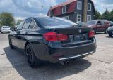 2017 BMW 3 Series 330i xDrive Photo26