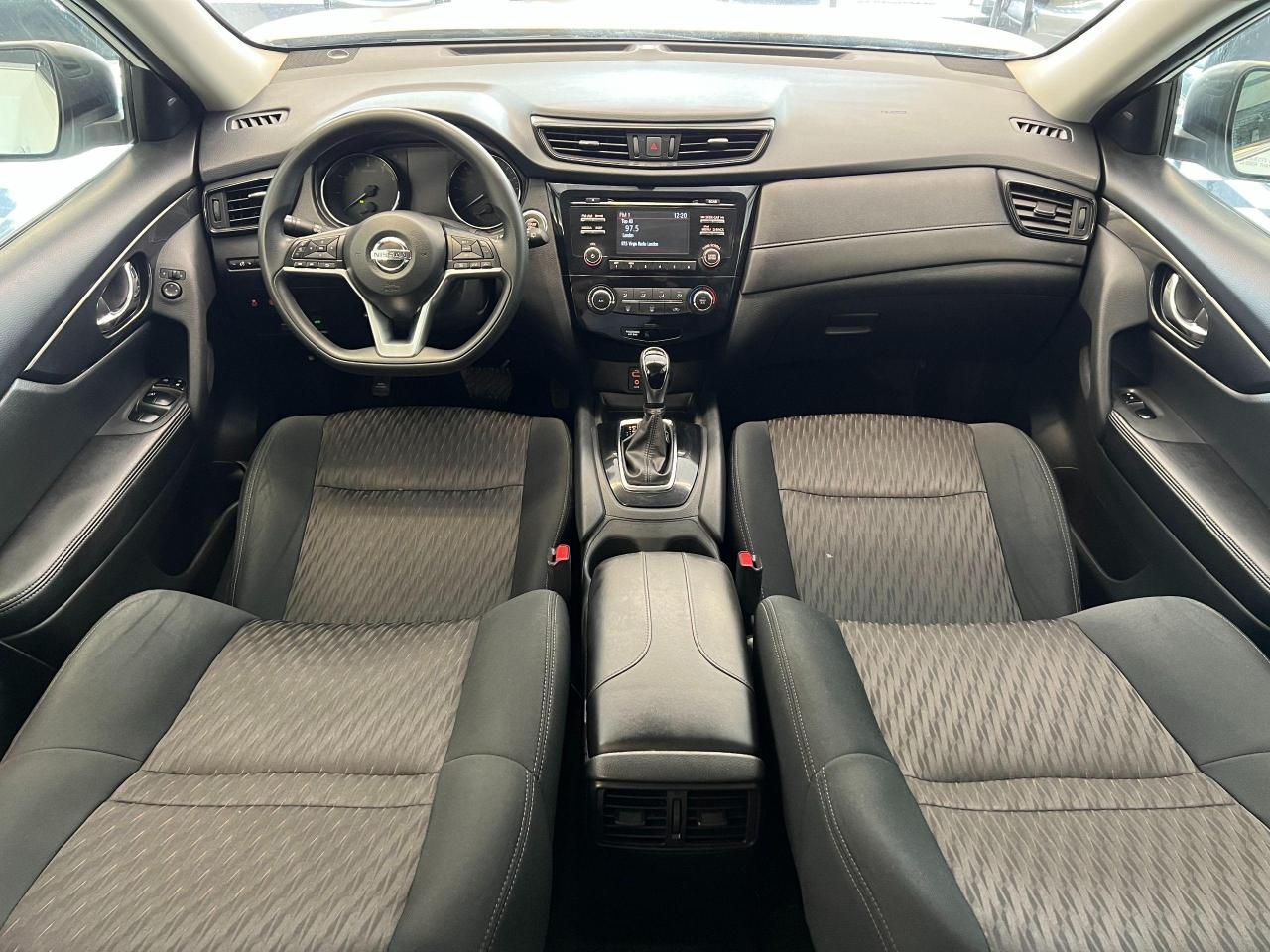 2017 Nissan Rogue SV AWD+New Tires+Bluetooth+Camera+Heated Seats - Photo #8