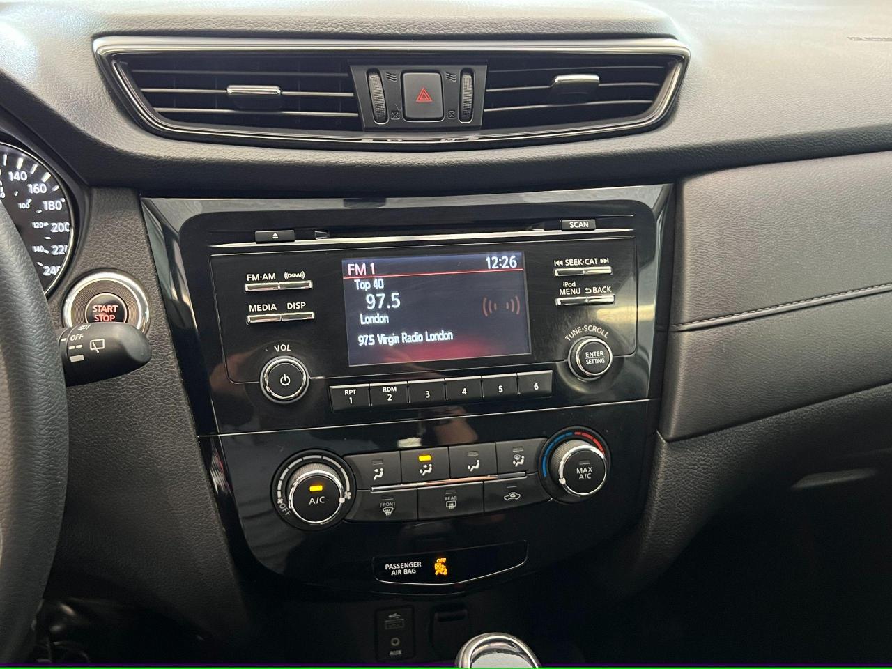 2017 Nissan Rogue SV AWD+New Tires+Bluetooth+Camera+Heated Seats - Photo #9