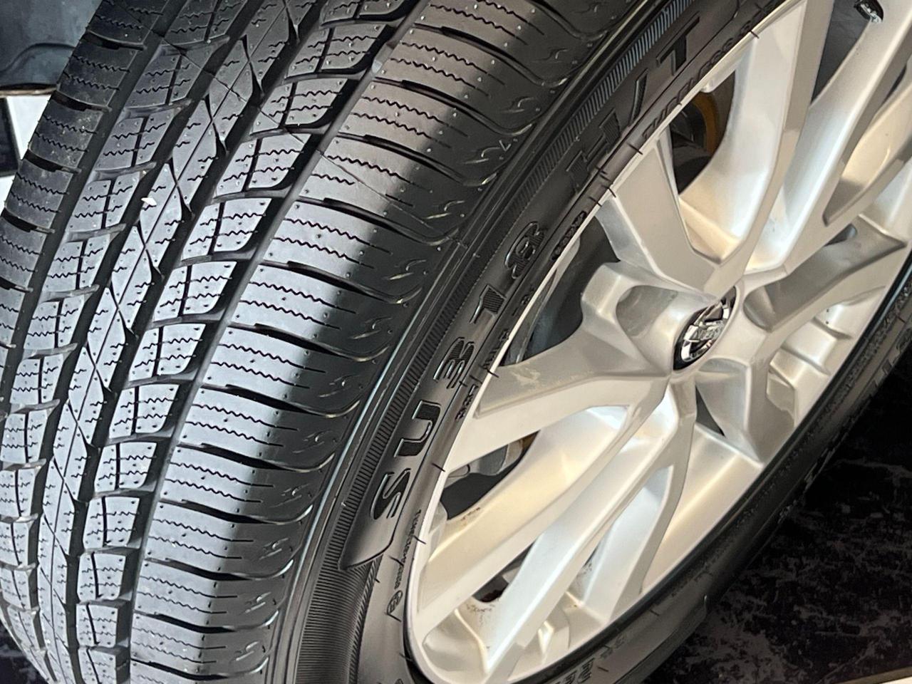 2017 Nissan Rogue SV AWD+New Tires+Bluetooth+Camera+Heated Seats - Photo #11