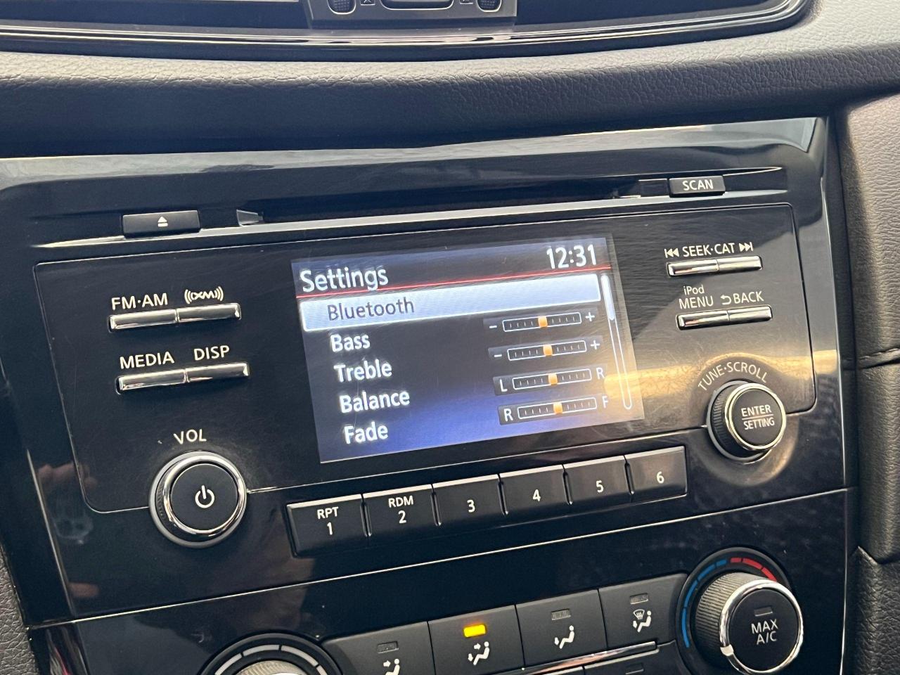 2017 Nissan Rogue SV AWD+New Tires+Bluetooth+Camera+Heated Seats - Photo #26