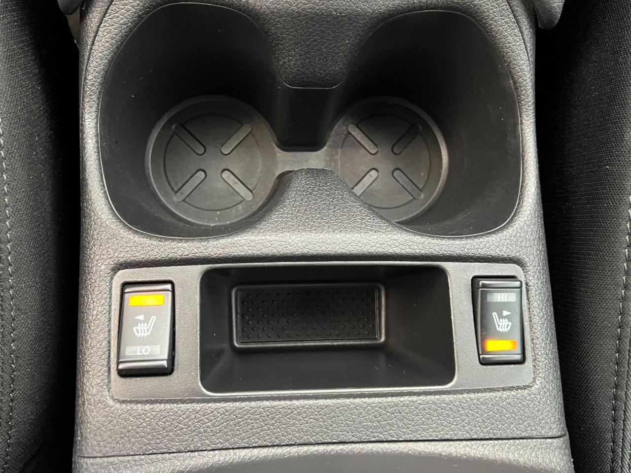 2017 Nissan Rogue SV AWD+New Tires+Bluetooth+Camera+Heated Seats Photo77
