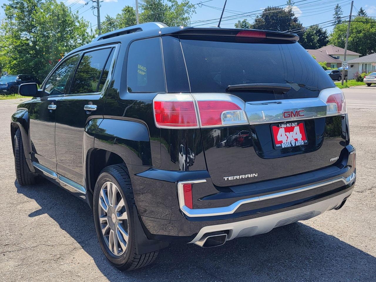 2016 GMC Terrain DENALI AWD Photo2