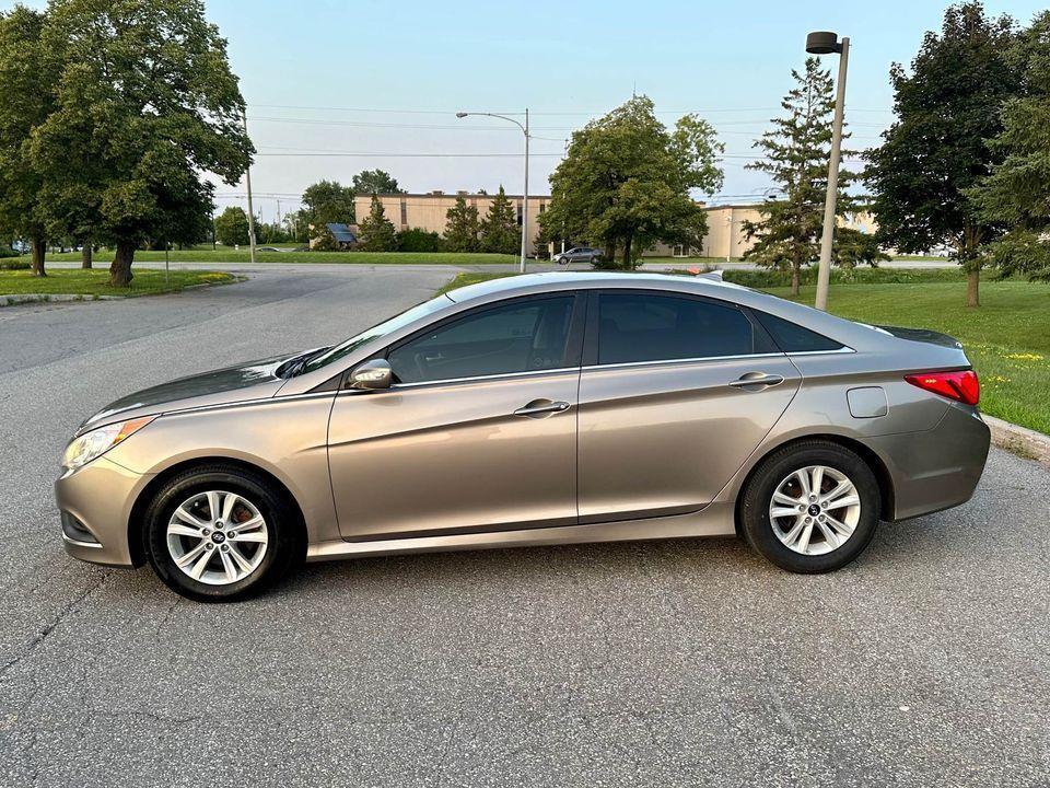 2014 Hyundai Sonata GL - Safety Certified - Photo #3