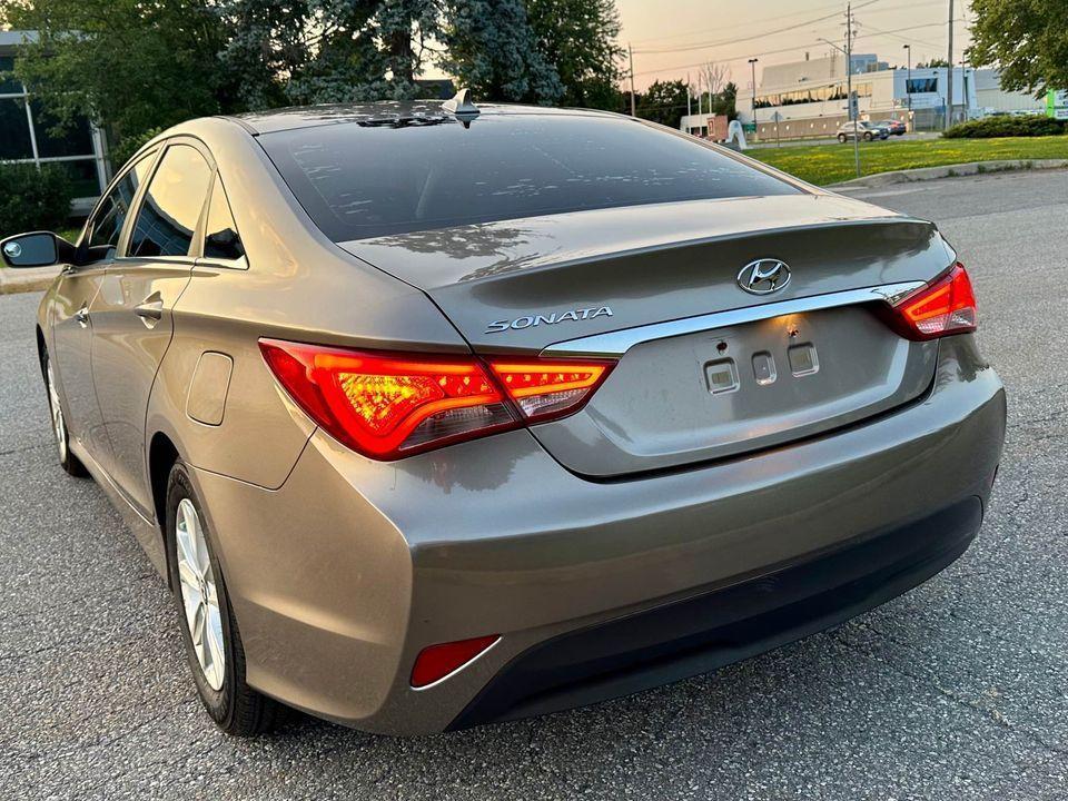 2014 Hyundai Sonata GL - Safety Certified - Photo #10