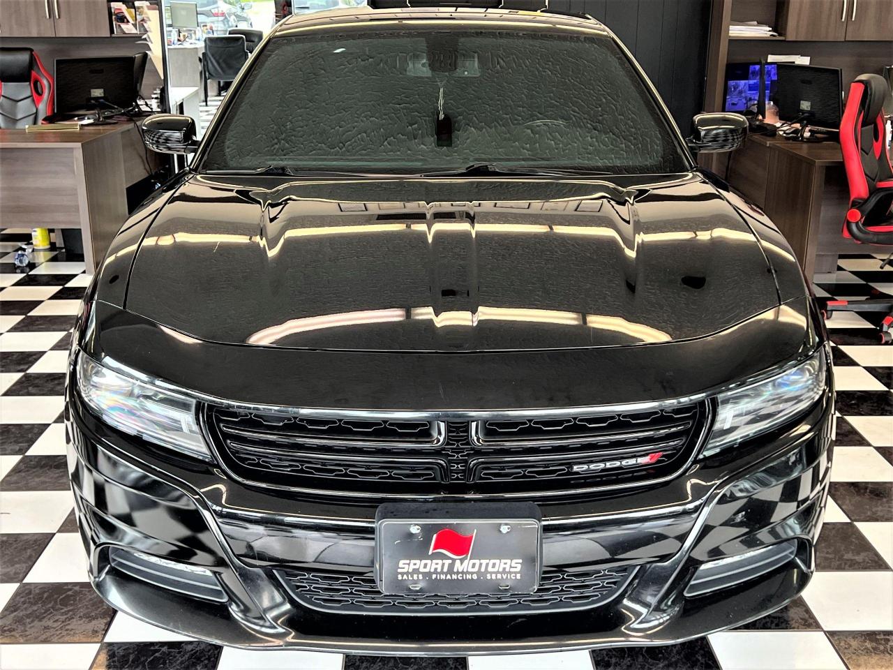 2017 Dodge Charger SXT AWD+New Tires+Heated Seats+A/C+CLEAN CARFAX - Photo #6