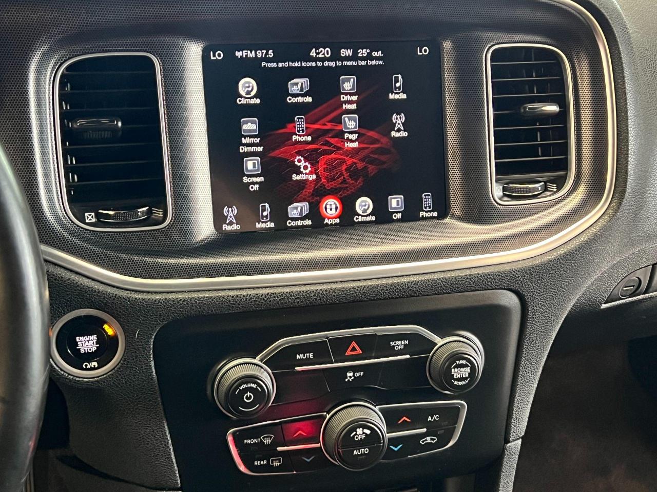 2017 Dodge Charger SXT AWD+New Tires+Heated Seats+A/C+CLEAN CARFAX - Photo #10