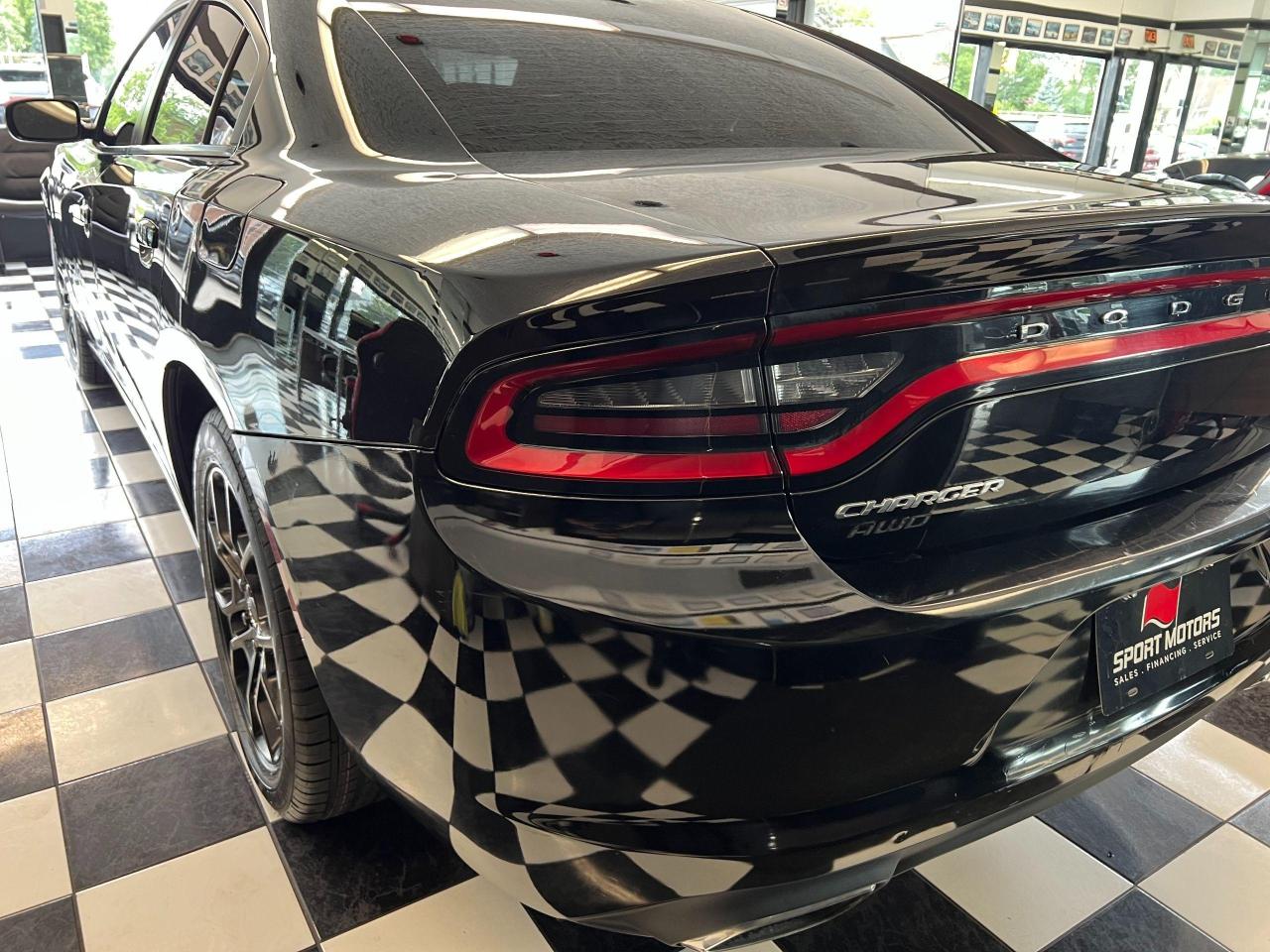 2017 Dodge Charger SXT AWD+New Tires+Heated Seats+A/C+CLEAN CARFAX Photo39