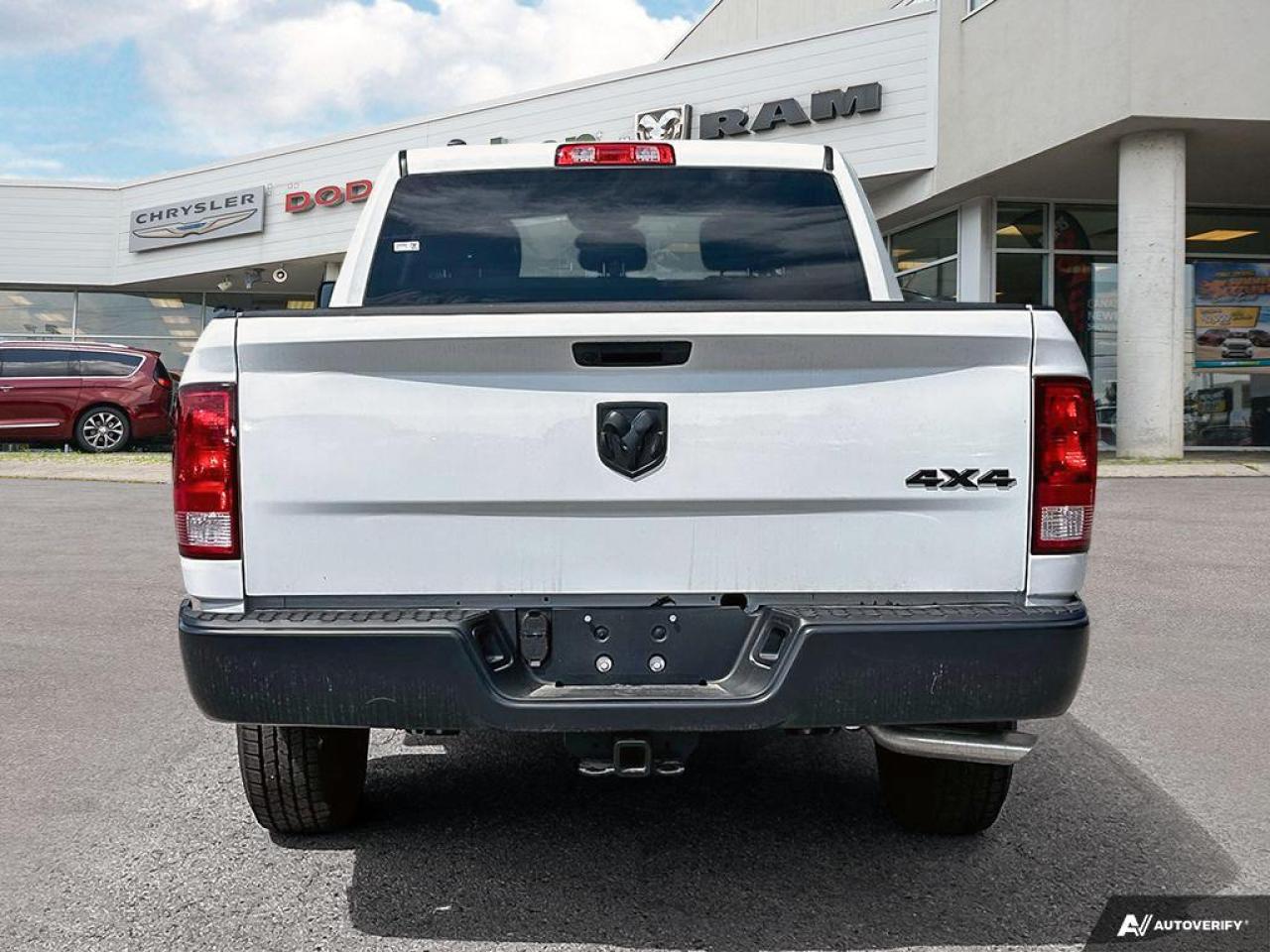 2023 RAM 1500 Classic Tradesman -  Tow Package Photo3