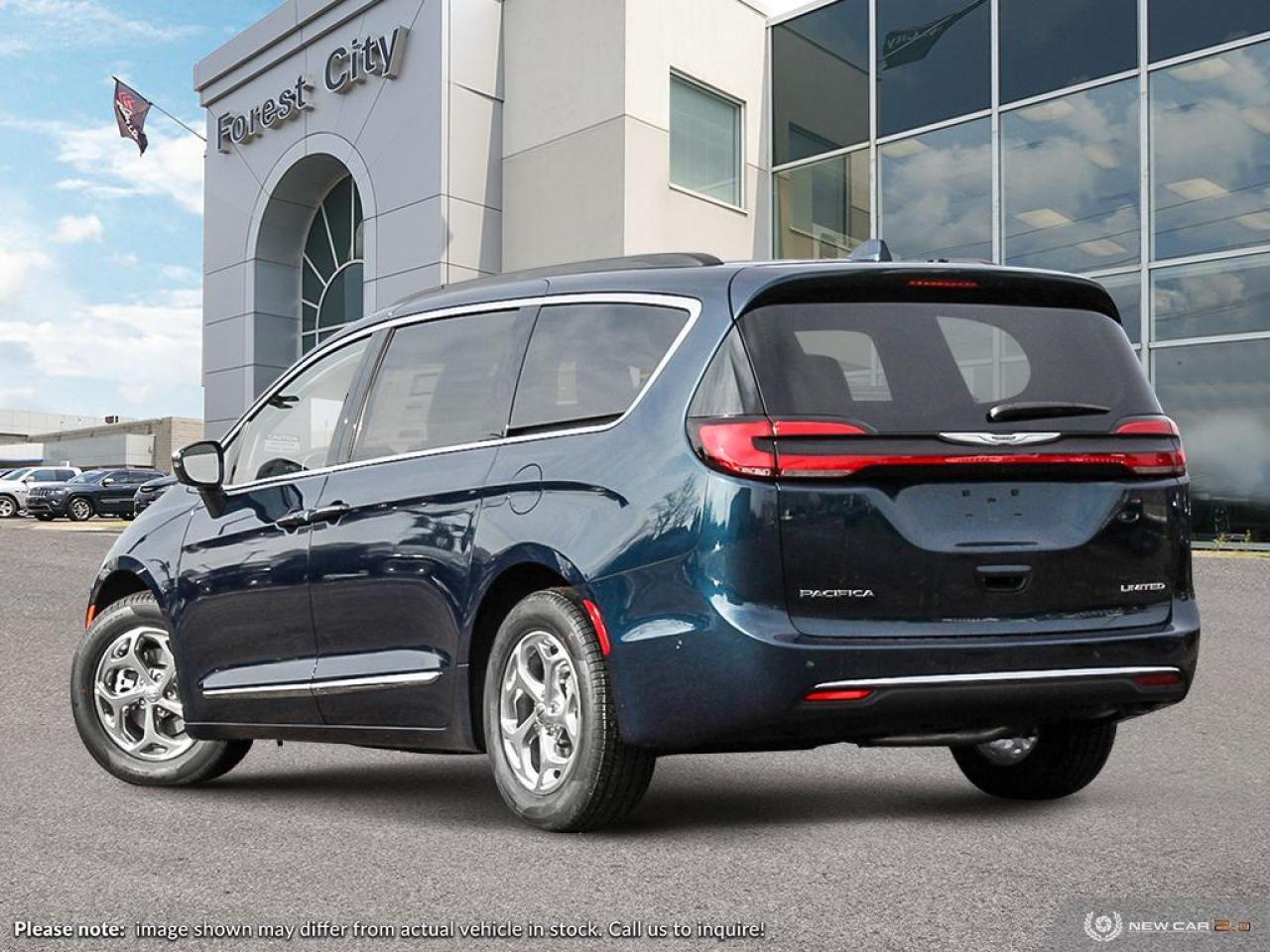 2023 Chrysler Pacifica Limited - Sunroof -  Navigation Photo3