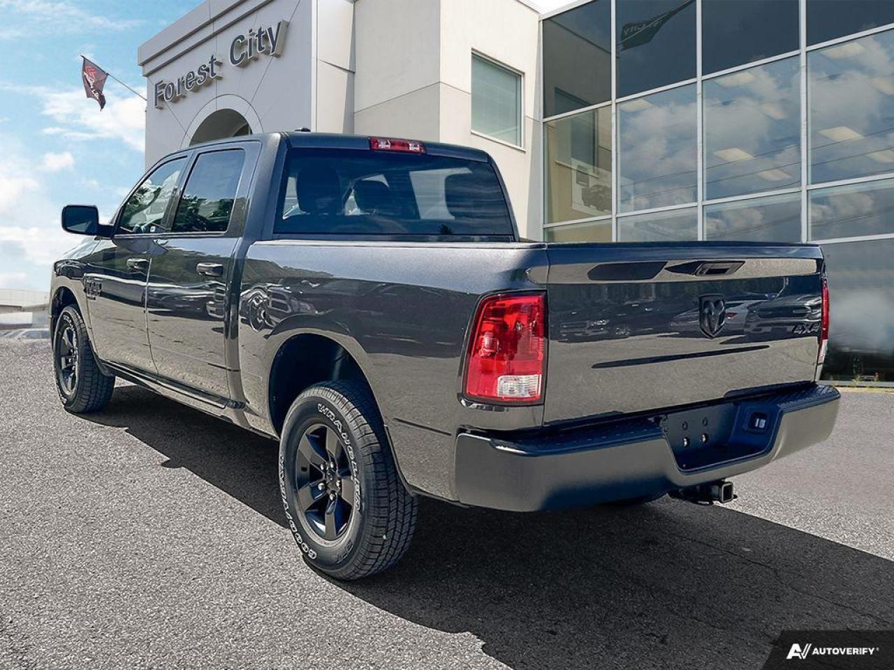 2023 RAM 1500 Classic Tradesman -  Tow Package Photo2