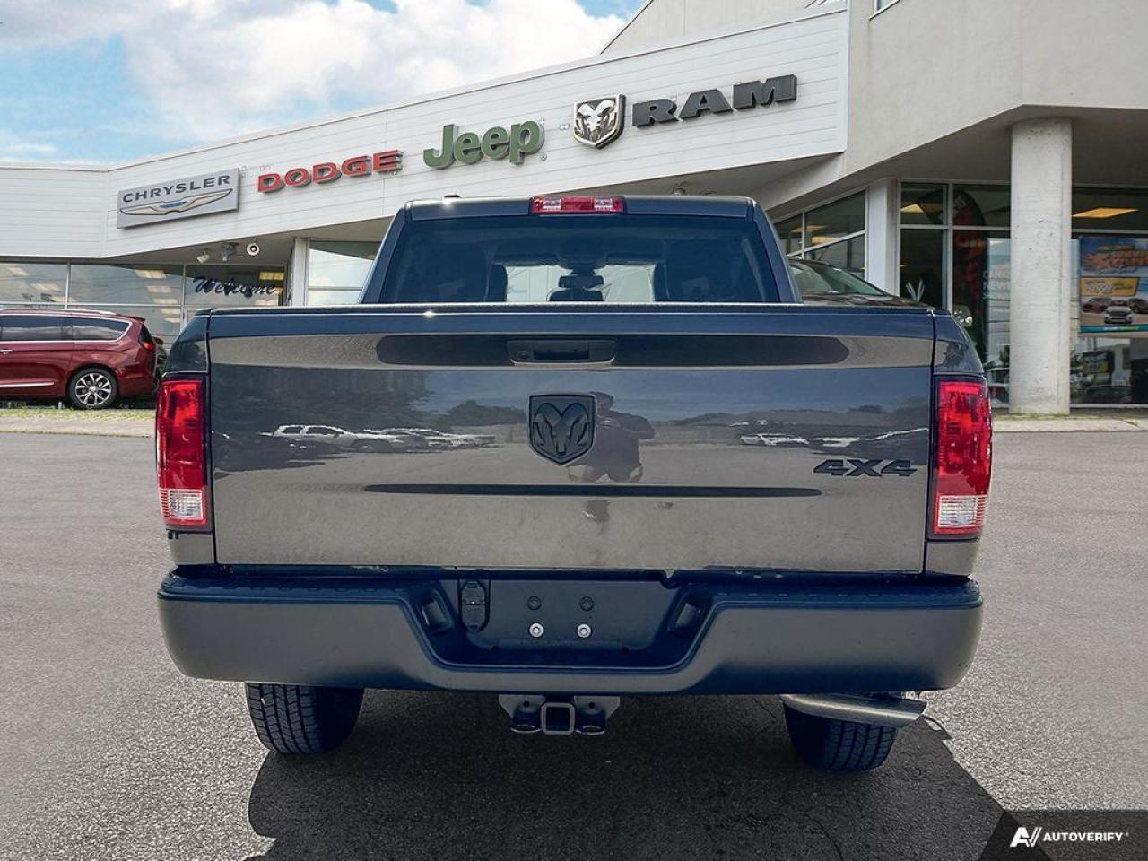 2023 RAM 1500 Classic Tradesman -  Tow Package Photo3