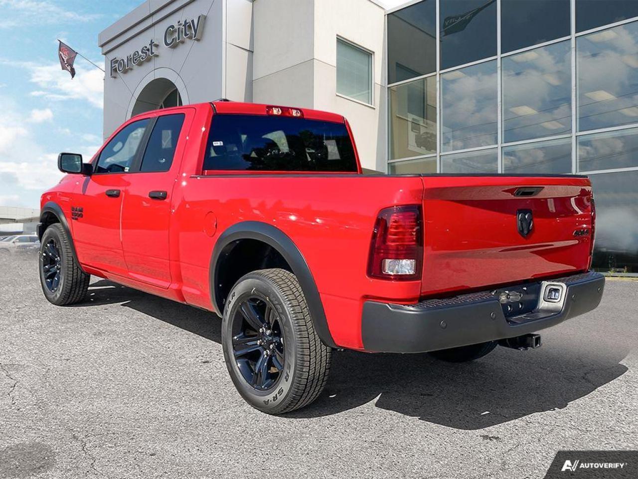 2023 RAM 1500 Classic SLT - Aluminum Wheels Photo2