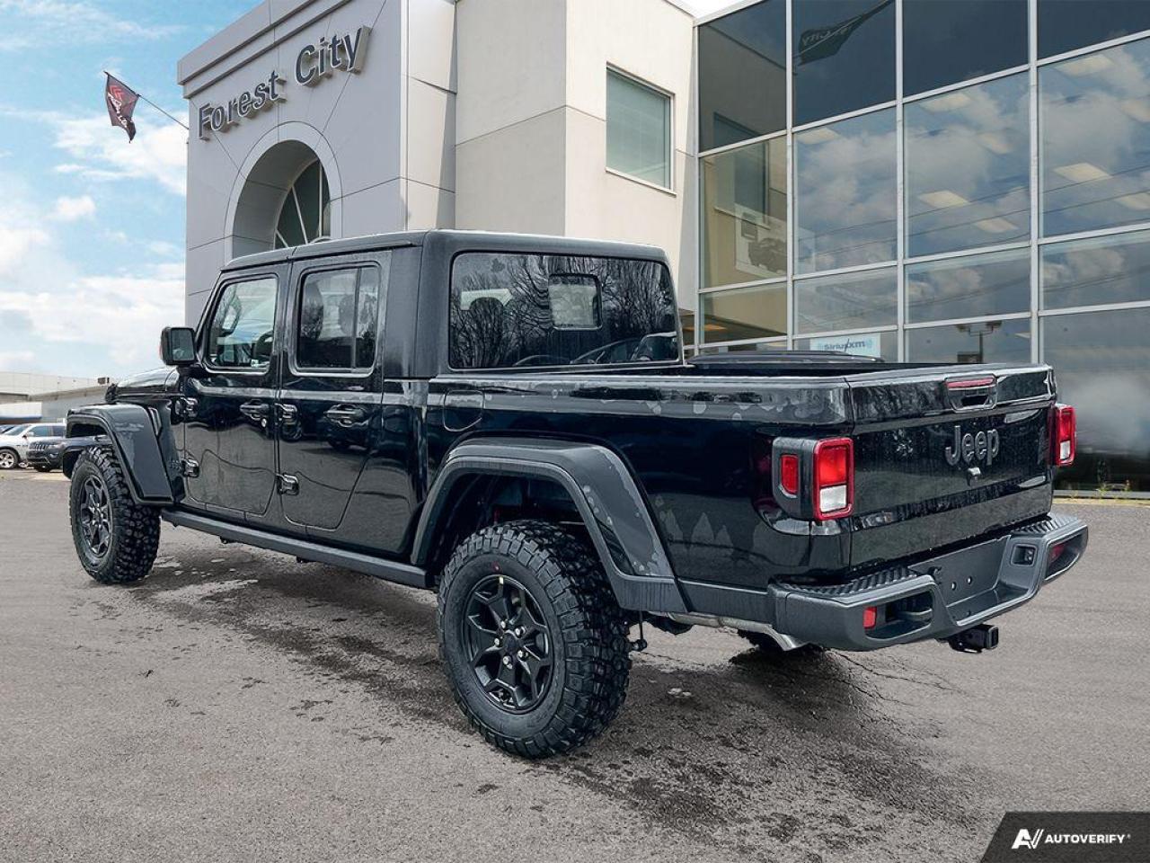 2023 Jeep Gladiator Sport S - Aluminum Wheels Photo2