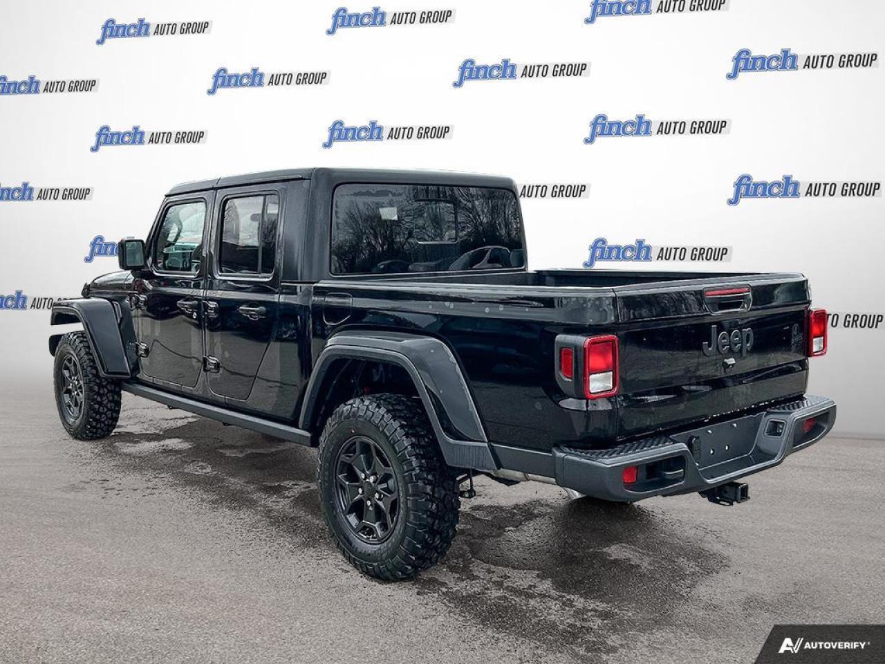 2023 Jeep Gladiator Sport S - Aluminum Wheels Photo2