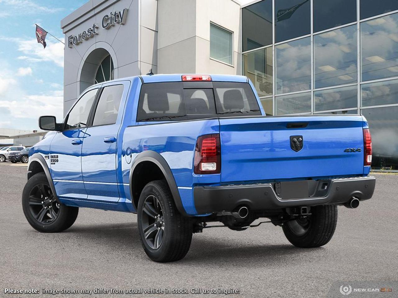 2023 RAM 1500 Classic SLT - Aluminum Wheels Photo3