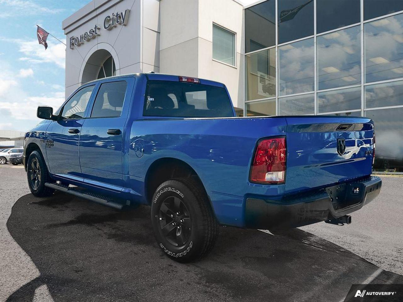 2023 RAM 1500 Classic Tradesman -  Tow Package Photo2