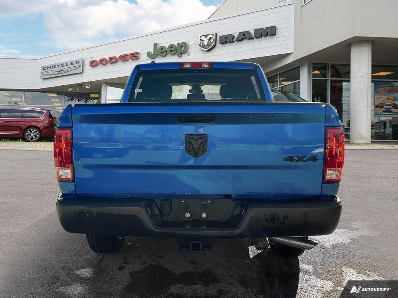 2023 RAM 1500 Classic Tradesman -  Tow Package Photo3