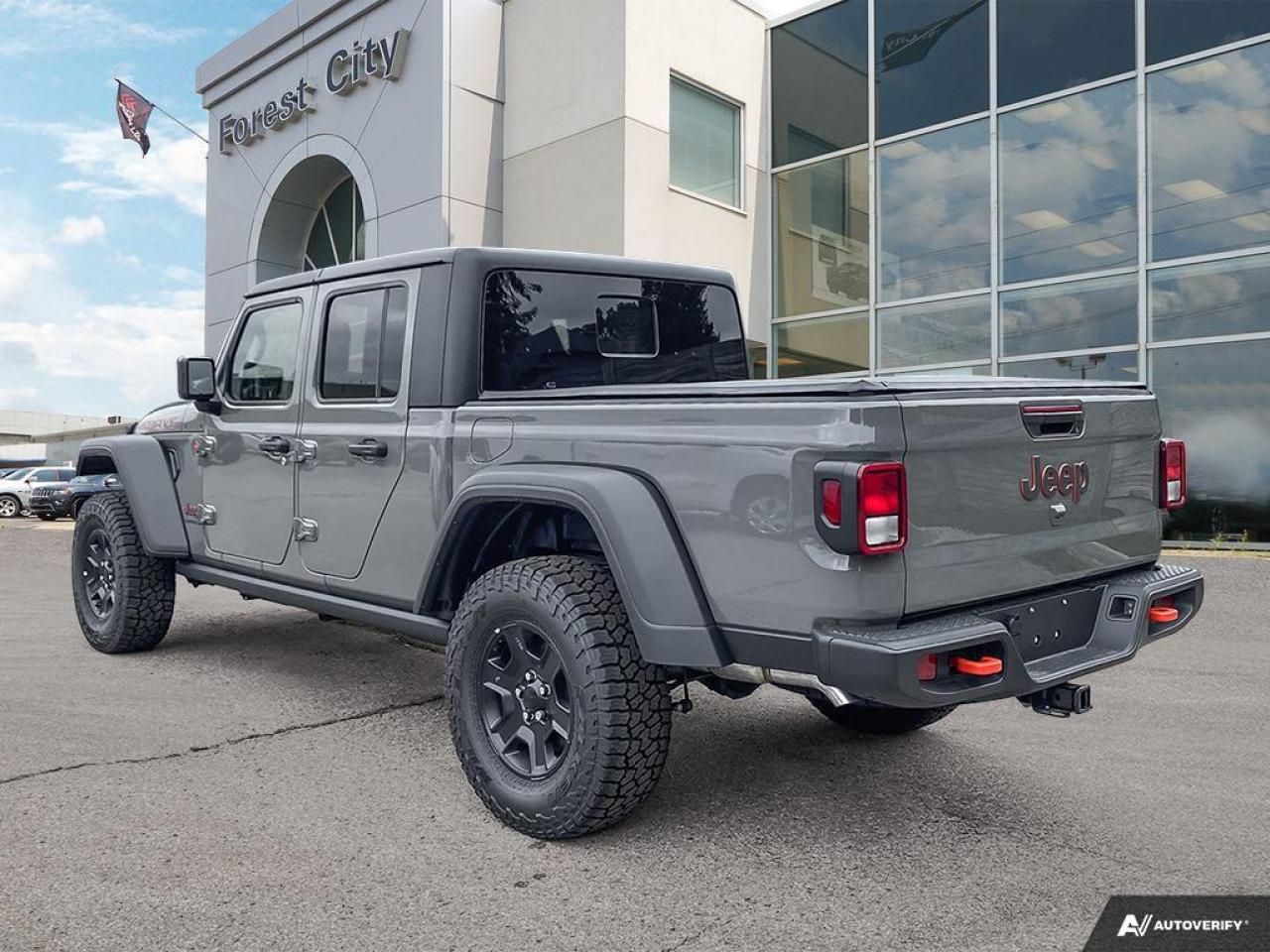 2023 Jeep Gladiator Mojave Photo2