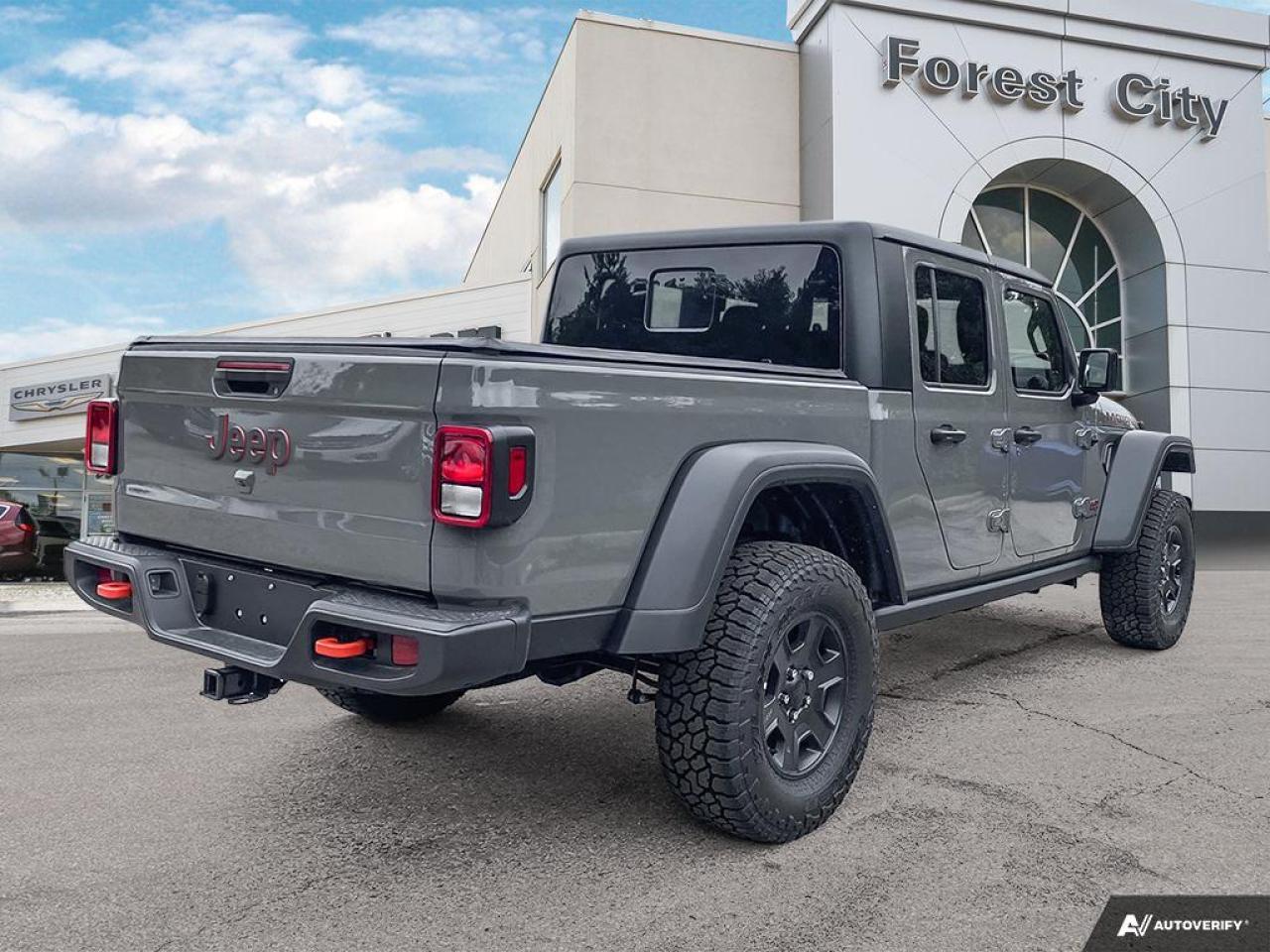 2023 Jeep Gladiator Mojave Photo4