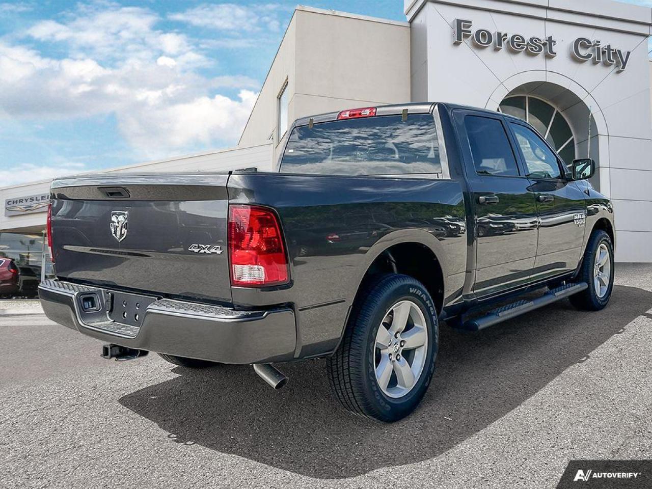 2023 RAM 1500 Classic Tradesman - Aluminum Wheels Photo4