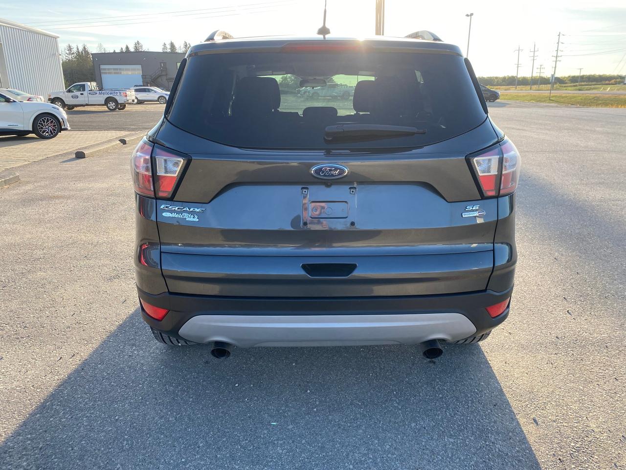 2018 Ford Escape SE Photo4