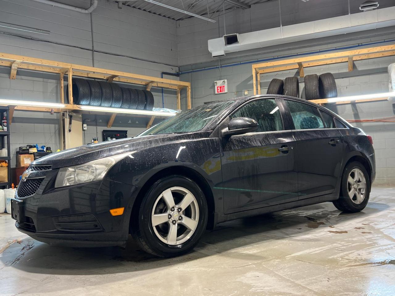 Used 2013 Chevrolet Cruze LT * Heated Leather Seats * Power Front Seats * Cruise Control * Steering Wheel Controls * Hands Free Calling * AM/FM/SXM/USB/AUX * Automatic/Manual M for sale in Cambridge, ON