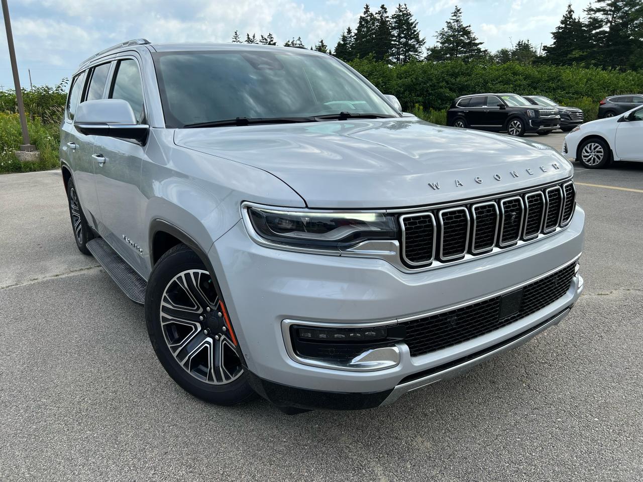2022 Jeep Wagoneer Series III Photo1