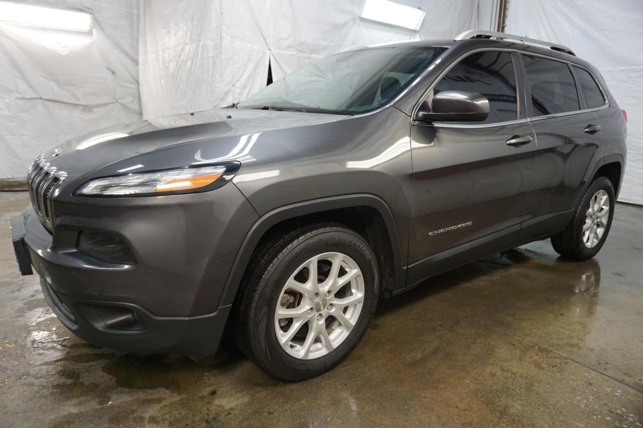 2014 Jeep Cherokee NORTH 2.4L *1 OWNER*ACCIDENT FREE* CERTIFIED CAMERA CRUISE CONTROL ALLOYS - Photo #3