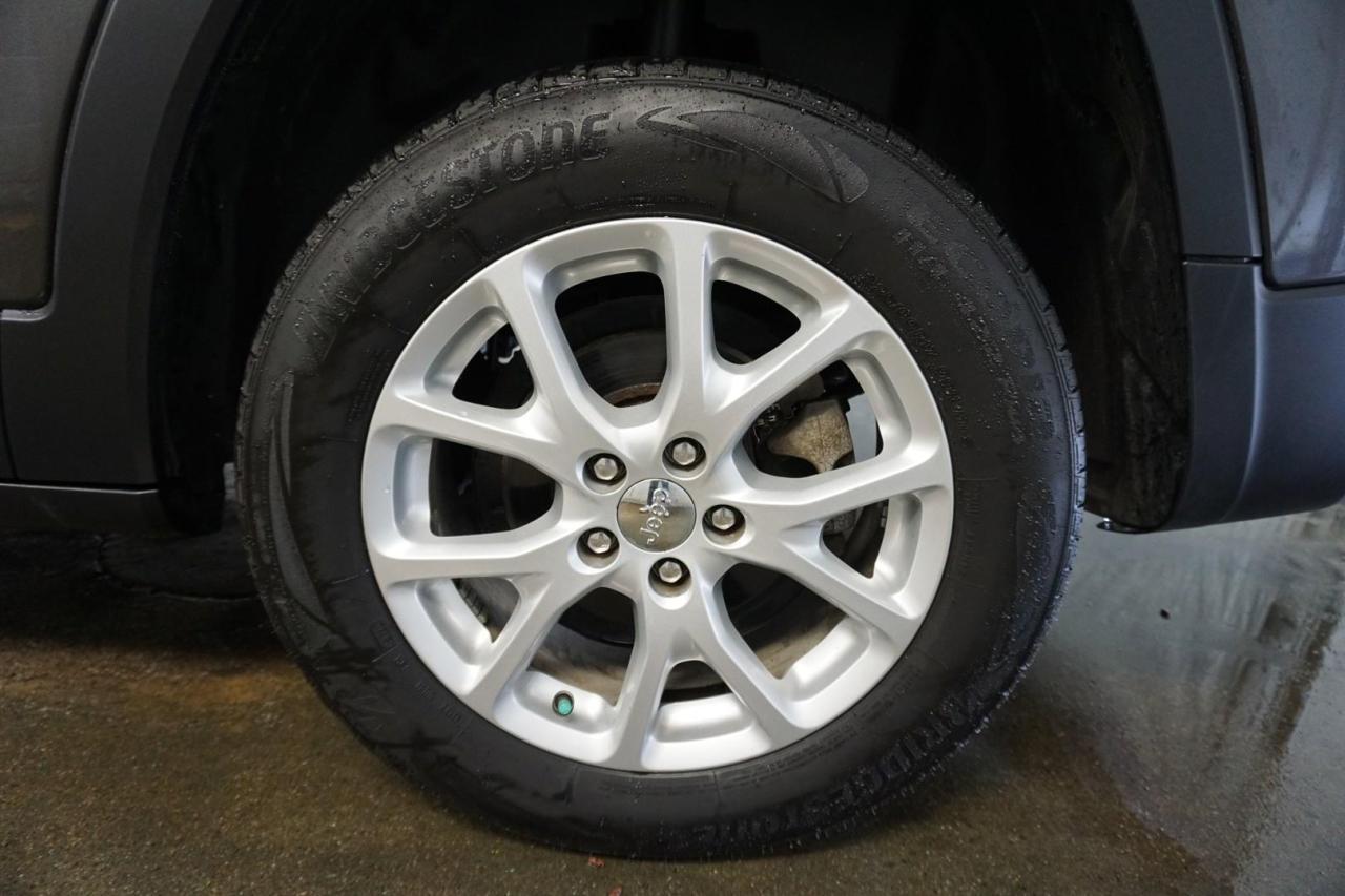 2014 Jeep Cherokee NORTH 2.4L *1 OWNER*ACCIDENT FREE* CERTIFIED CAMERA CRUISE CONTROL ALLOYS - Photo #35