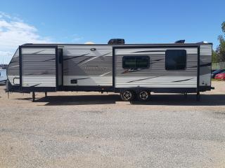 2017 StarCraft Autumn Ridge 305RKS 315 RKS Sleeps 6 AC 2 Slide outs - Photo #4