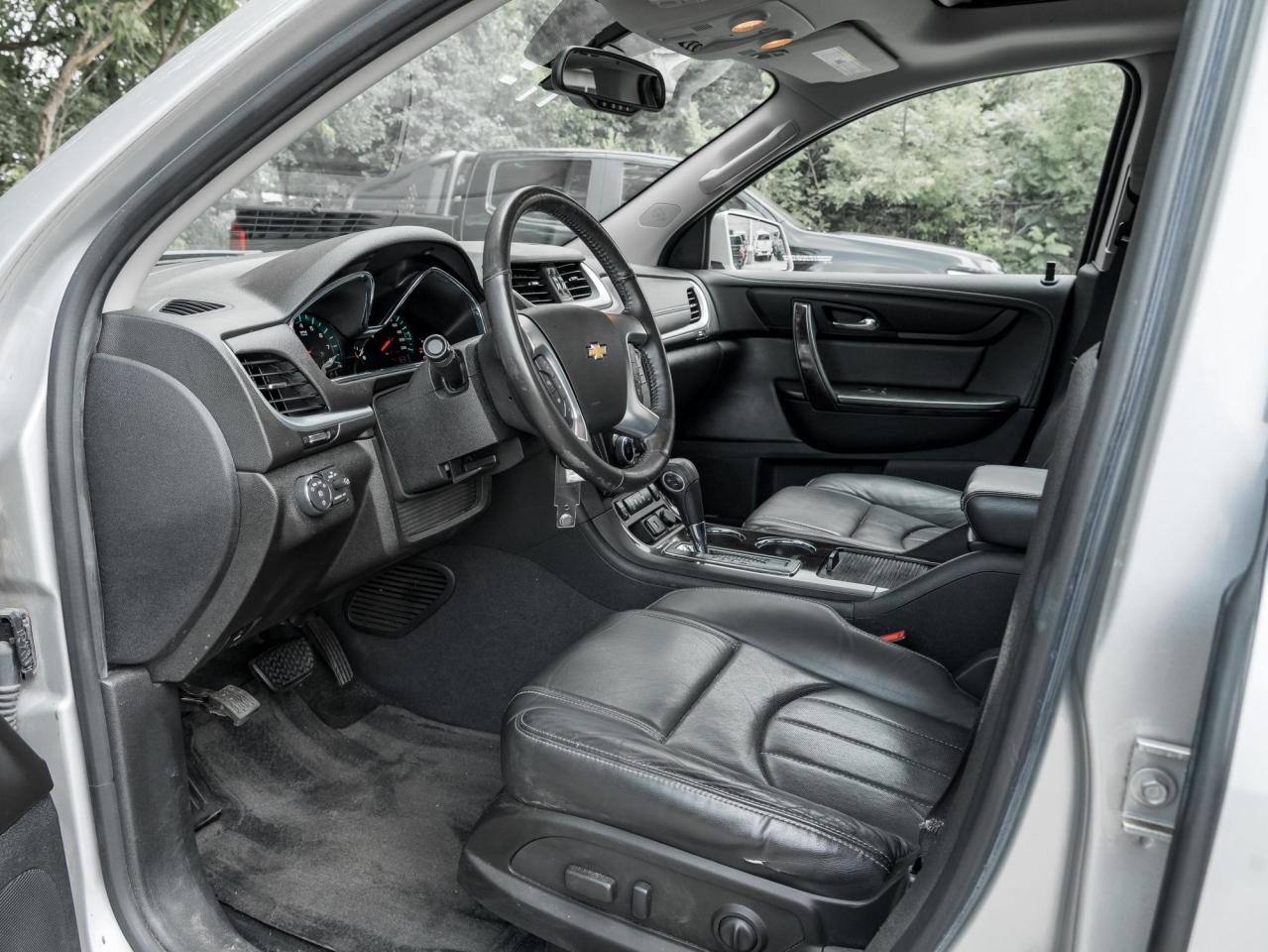 2017 Chevrolet Traverse Premier Photo