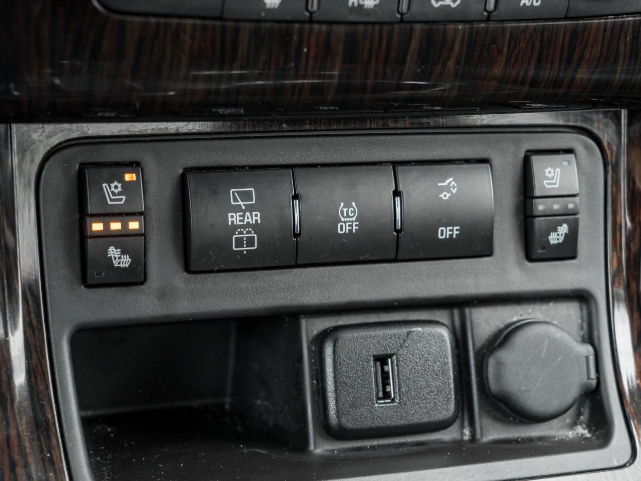 2017 Chevrolet Traverse Premier Photo