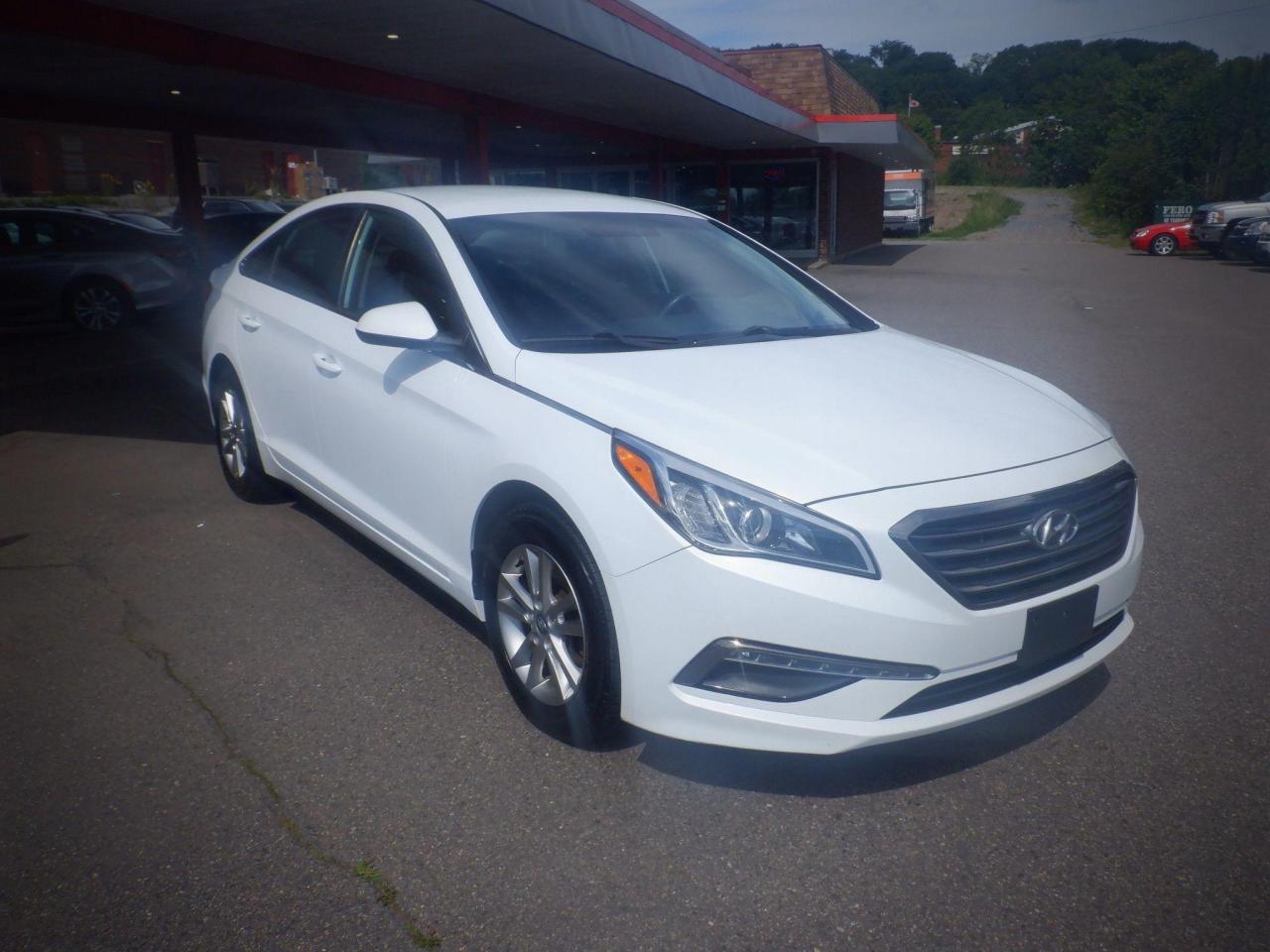 2017 Hyundai Sonata 2.4L GL - Photo #1