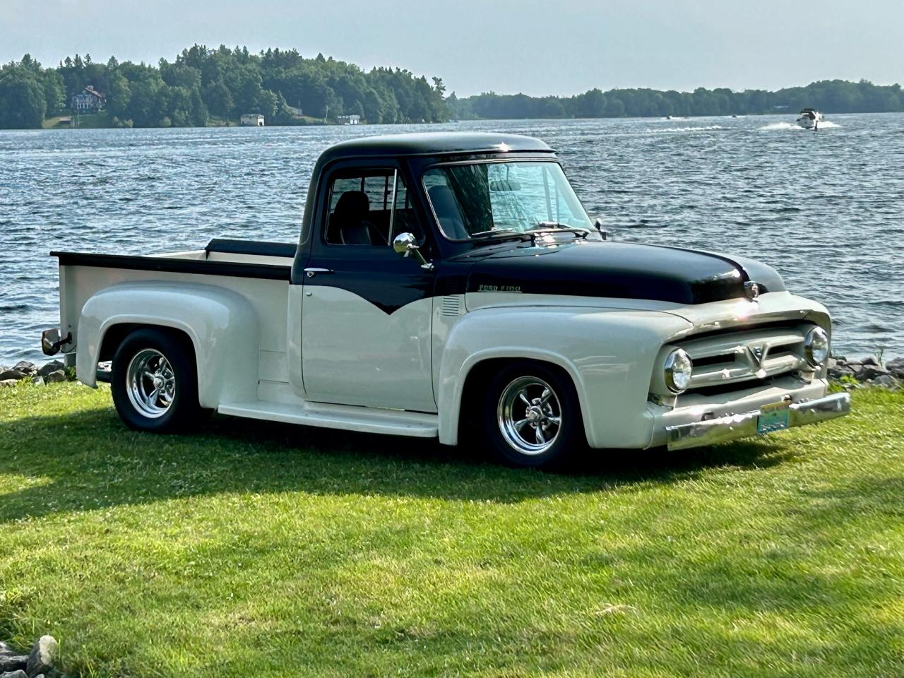 1953 Ford F100 truck - Photo #3