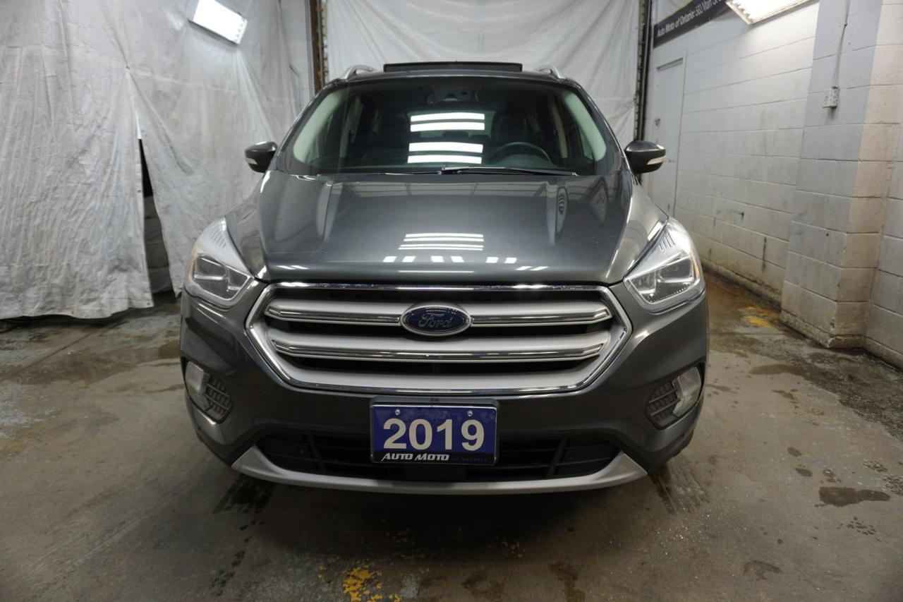 2019 Ford Escape TITANIUM 4WD *FREE ACCIDENT* CERTIFIED CAMERA NAV BLUETOOTH LEATHER HEATED SEATS PANO ROOF CRUISE ALLOYS - Photo #2