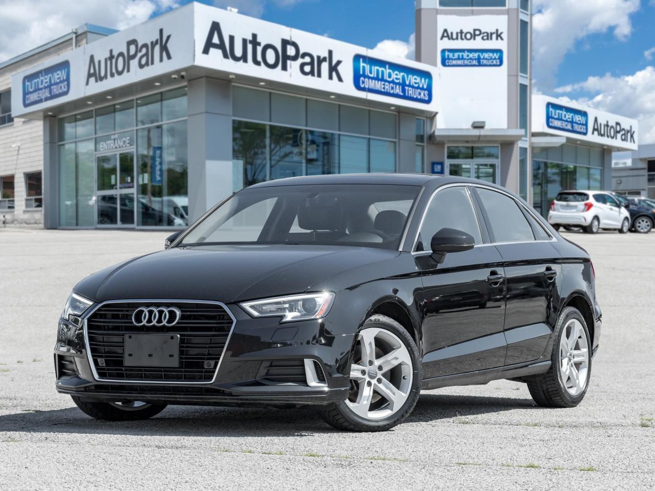 Used 2018 Audi A3 2.0T Komfort SUNROOF | BACKUP CAM | HEATED SEATS | BLUETOOTH for sale in Mississauga, ON