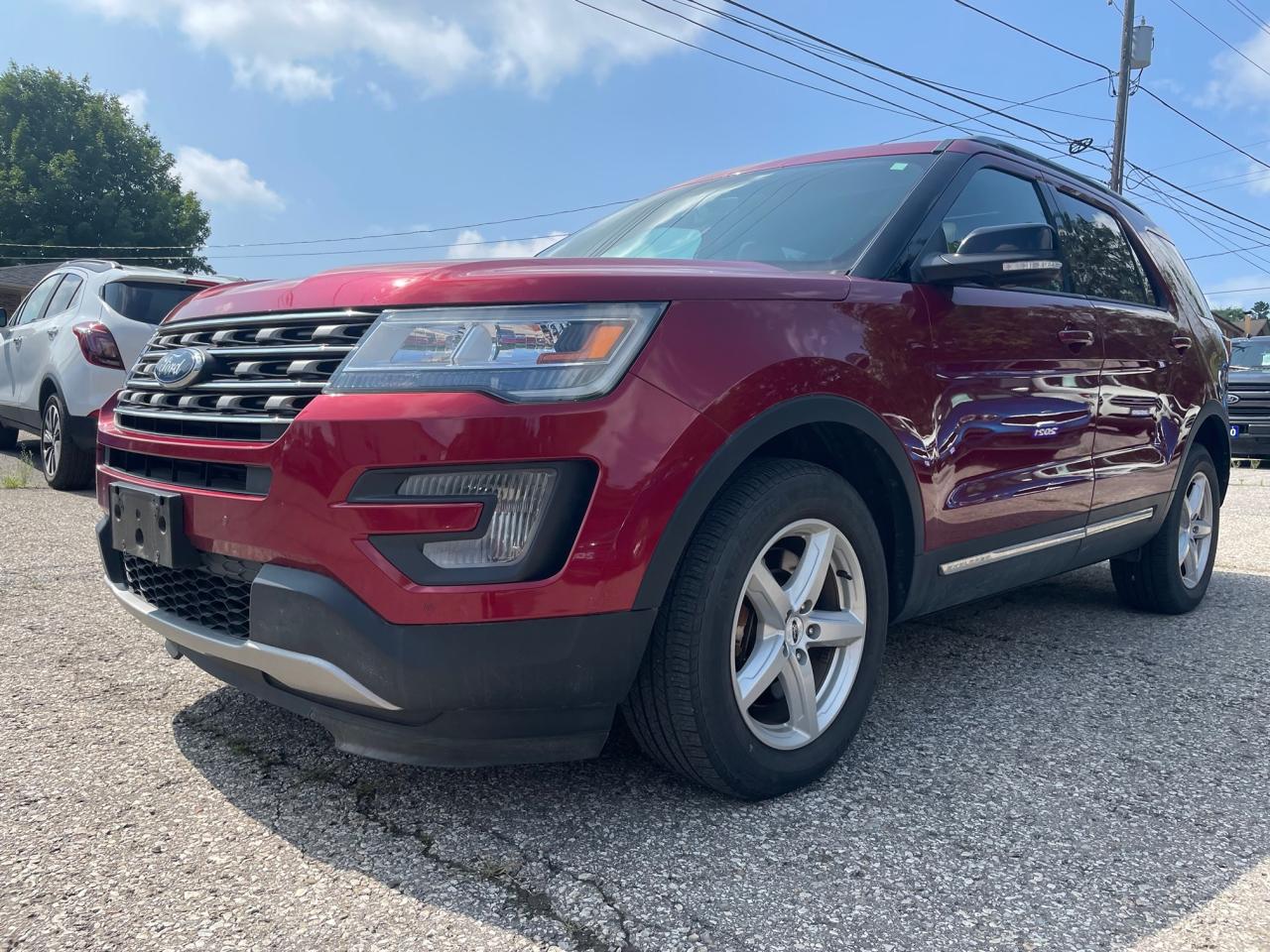 2017 Ford Explorer XLT LEATHER/ROOF - Photo #1