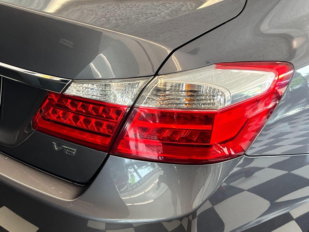 2015 Honda Accord V6 EX-L+New Brakes+Roof+Leather+RemoteStart+Camera Photo150