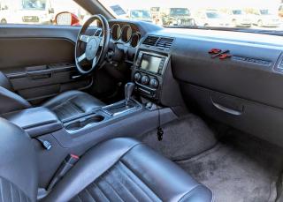 2010 Dodge Challenger R/T 5.7L Hemi, Leather - Photo #13