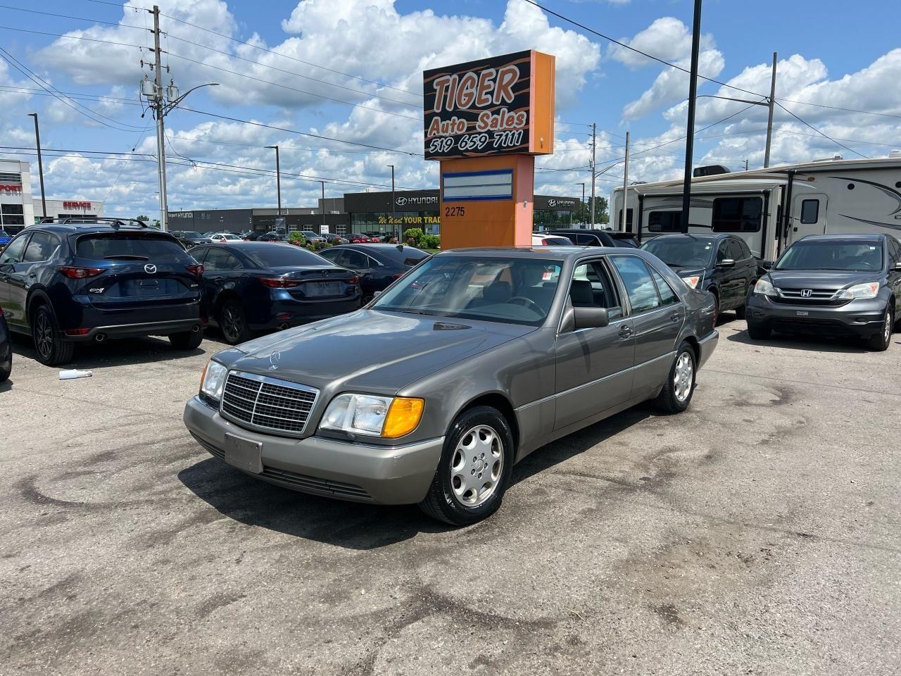 1992 Mercedes-Benz 300SE 300 SE, ONLY 162KMS, LEATHER, GREAT SHAPE, AS IS