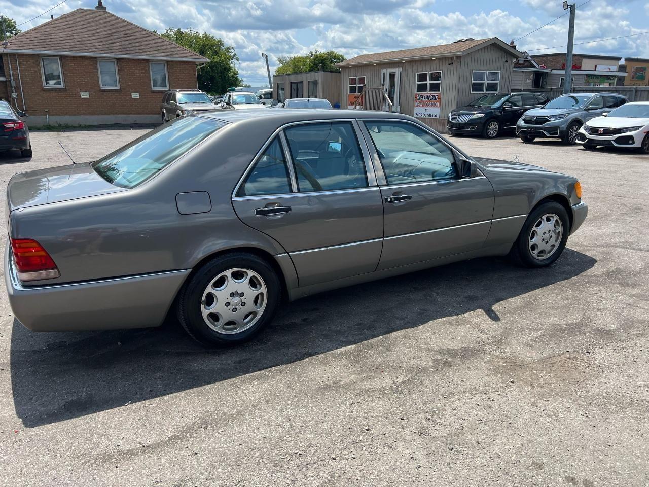 1992 Mercedes-Benz 300SE 300 SE, ONLY 162KMS, LEATHER, GREAT SHAPE, AS IS - Photo #6