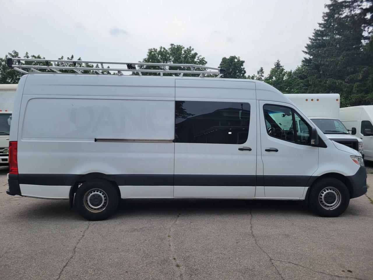 2019 Mercedes-Benz Sprinter Crew - Photo #1