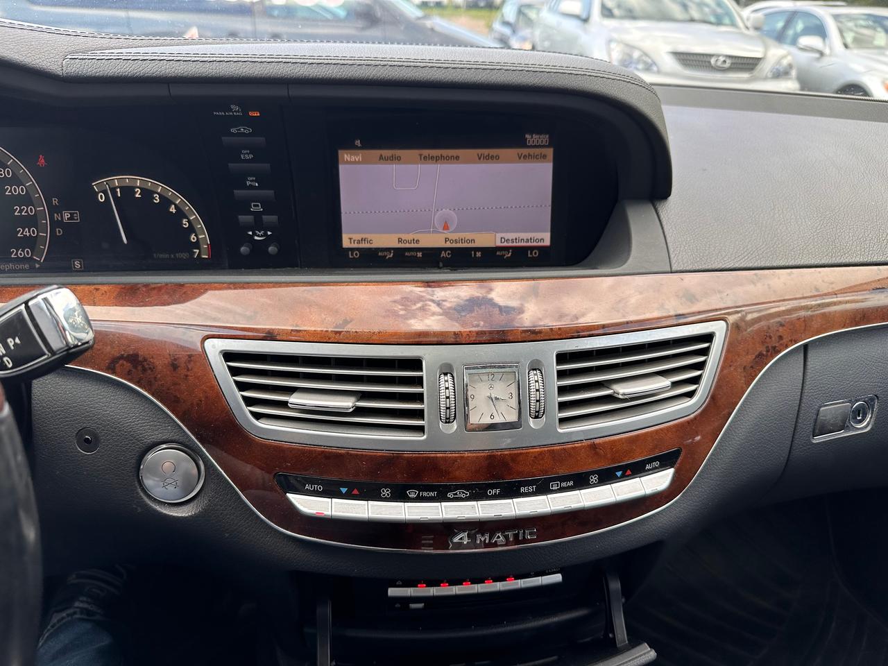2008 Mercedes-Benz S-Class 4dr Sdn 5.5L V8 4MATIC Photo