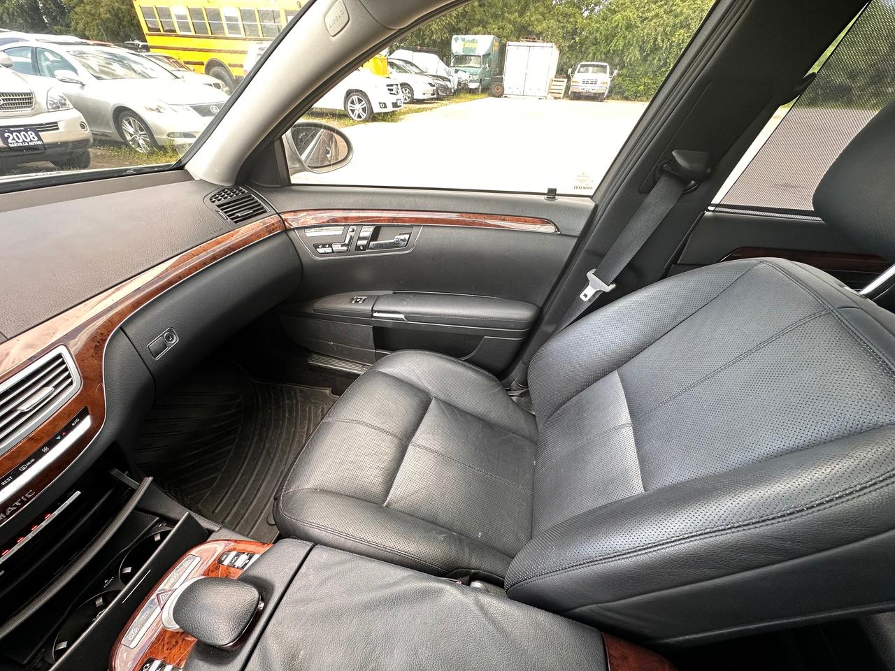 2008 Mercedes-Benz S-Class 4dr Sdn 5.5L V8 4MATIC Photo