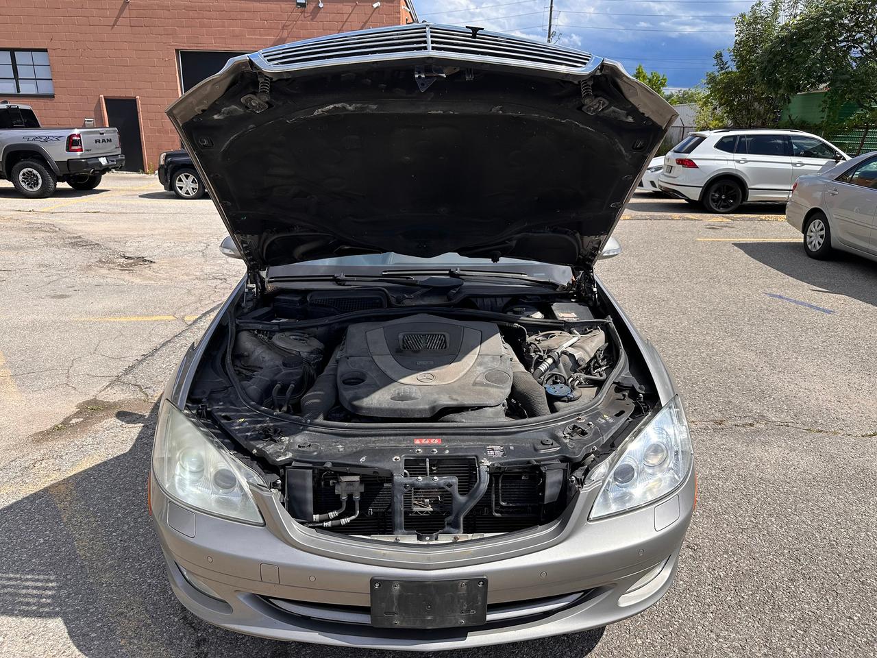 2008 Mercedes-Benz S-Class 4dr Sdn 5.5L V8 4MATIC Photo