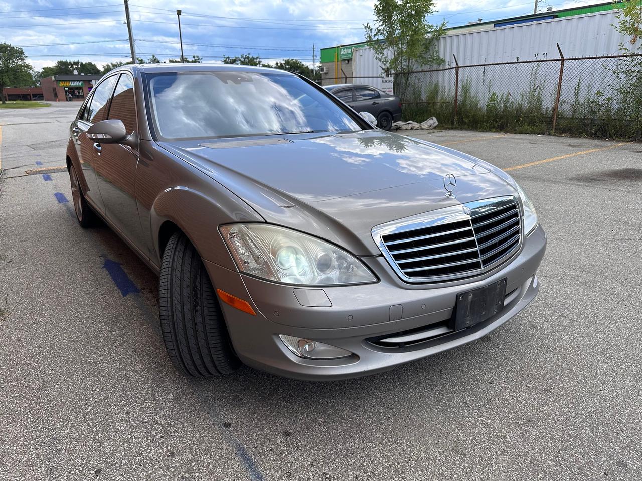 2008 Mercedes-Benz S-Class 4dr Sdn 5.5L V8 4MATIC Photo
