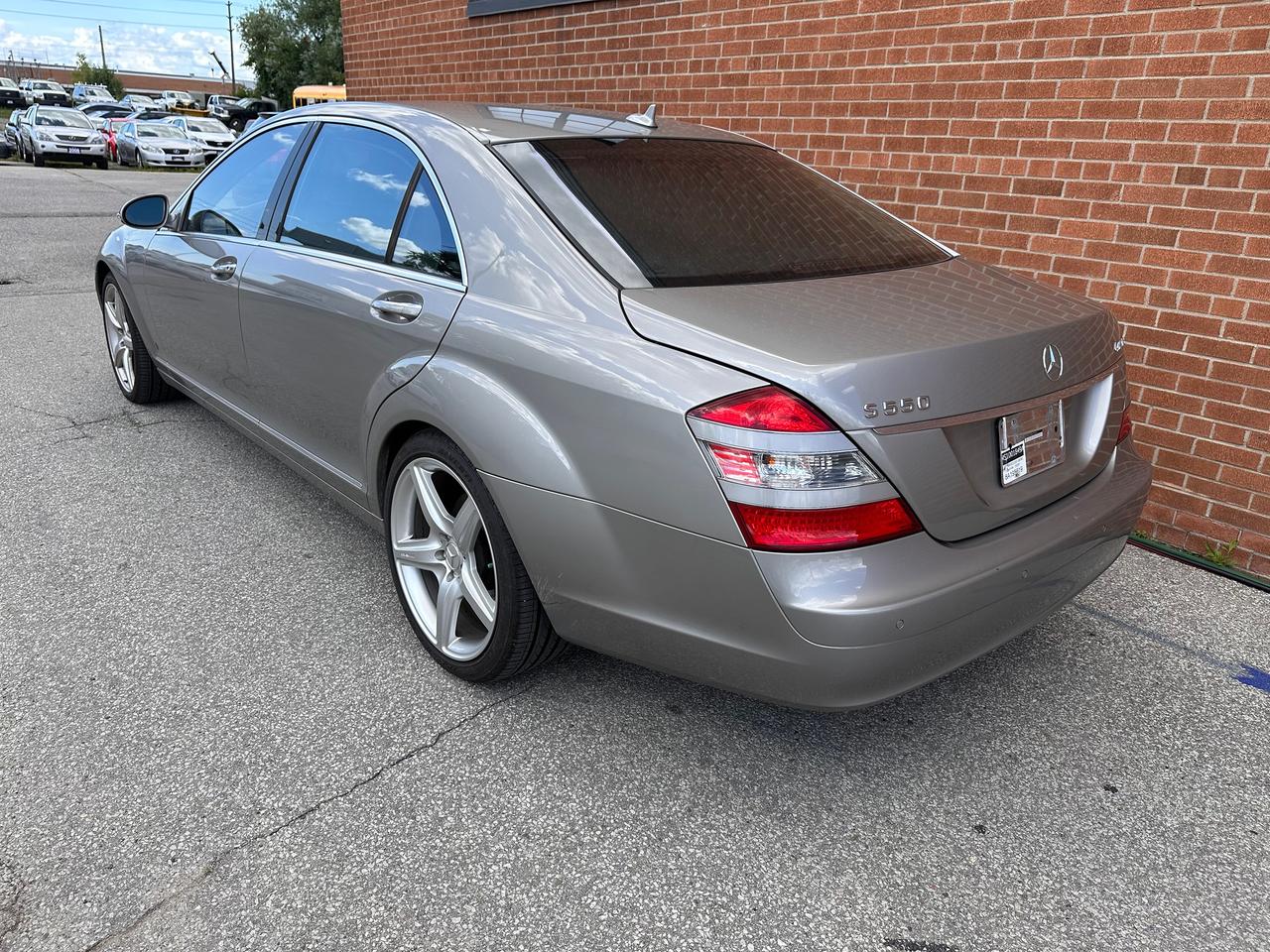2008 Mercedes-Benz S-Class 4dr Sdn 5.5L V8 4MATIC Photo