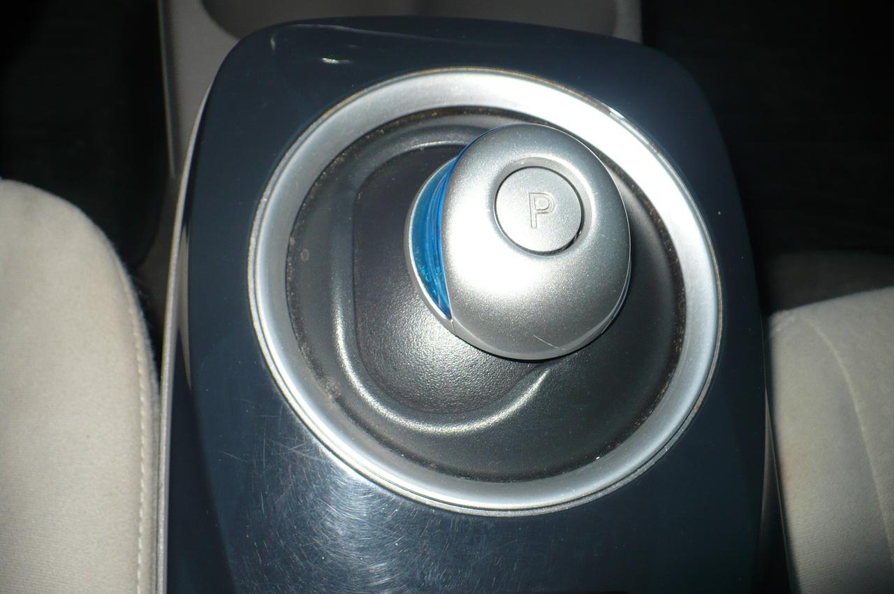 2012 Nissan Leaf 4dr HB SV Photo